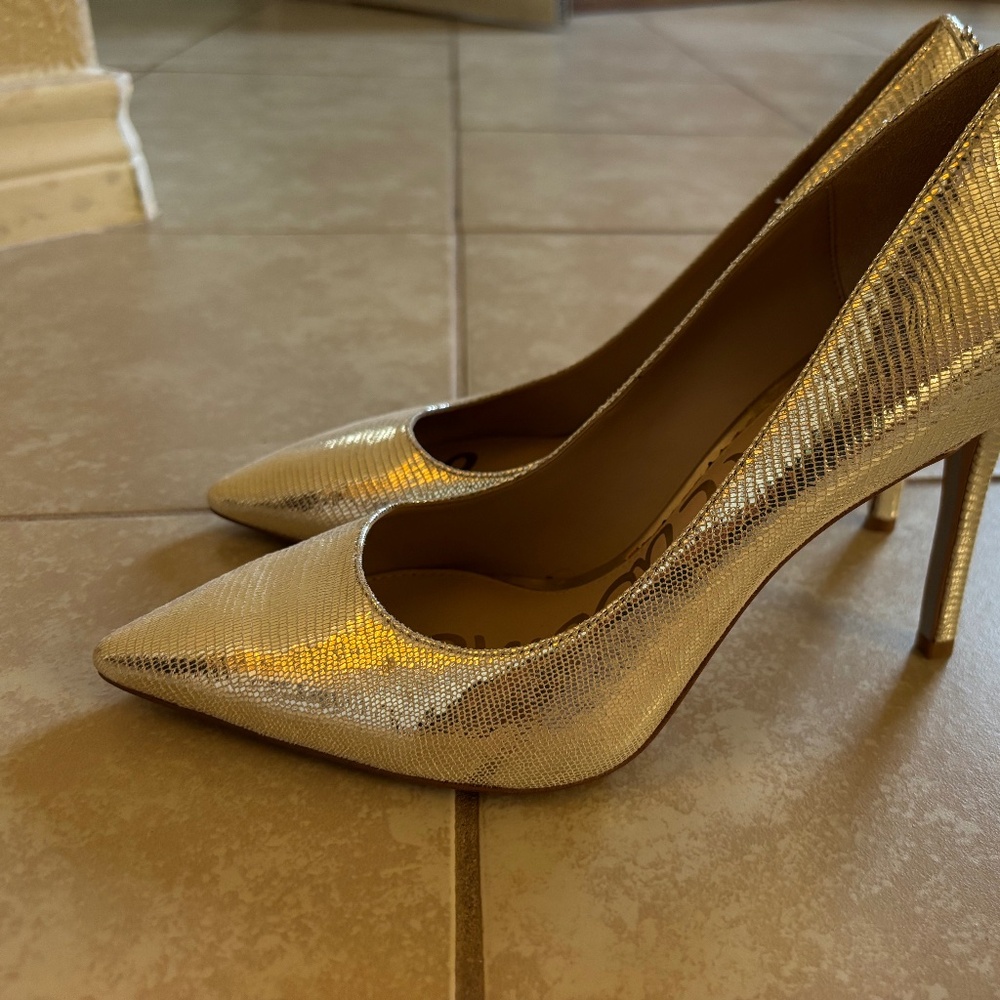 Sam Edelman pump